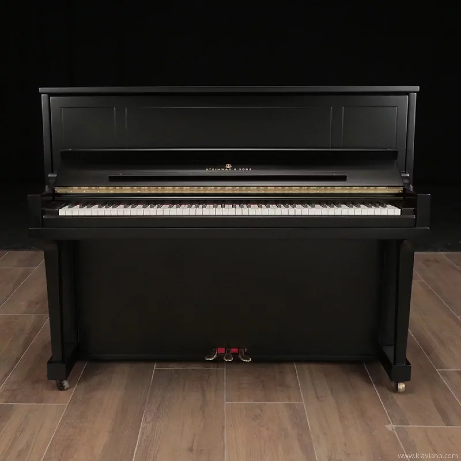 New, Steinway & Sons, 1098
