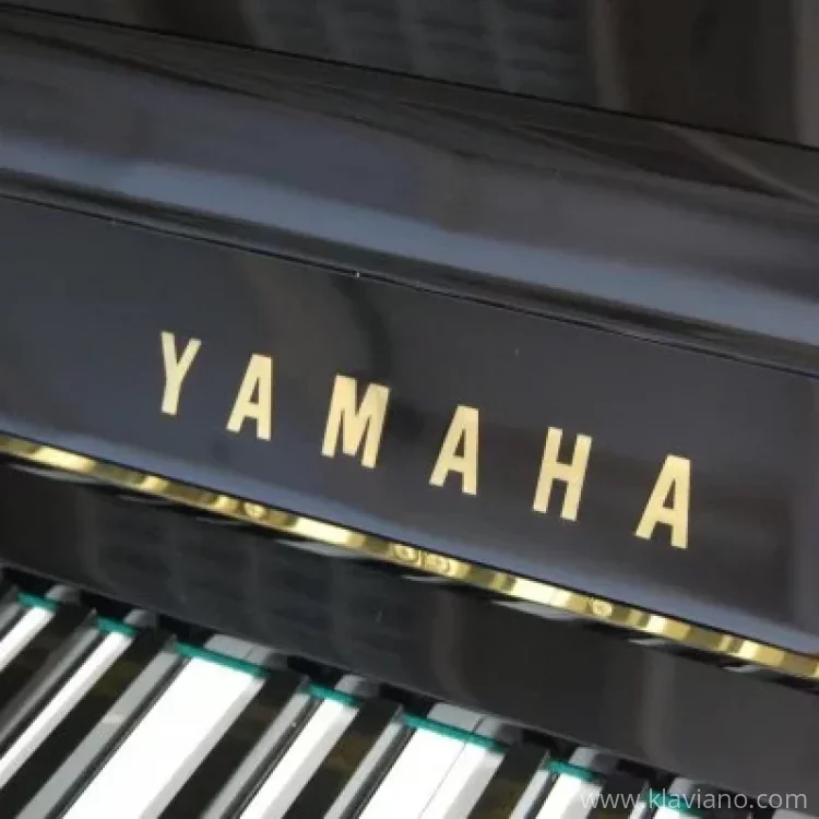 Used, Yamaha, U10B