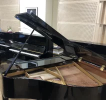 Kawai Gl-10 - fortepian gabinetowy 153 cm, czarny połysk 