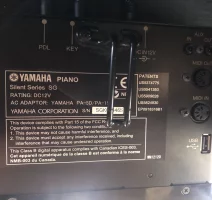 Używany, Yamaha, P121 SG