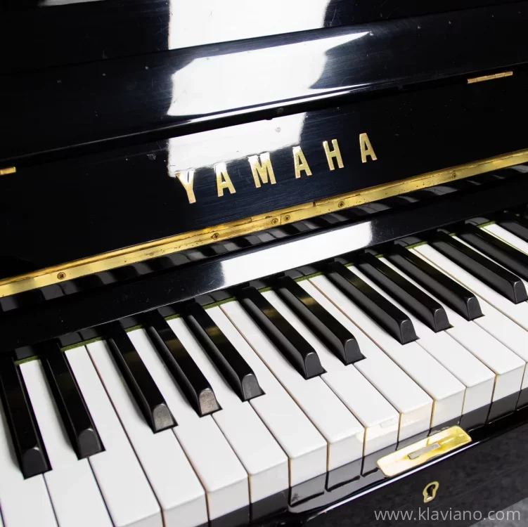 Yamaha Vertical Piano Lock Key