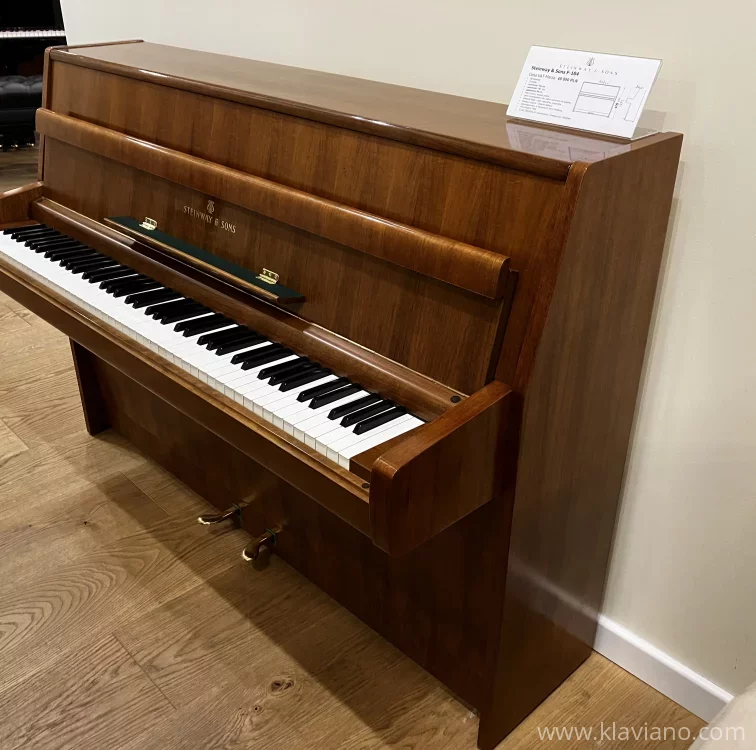 Used, Steinway & Sons, F Console
