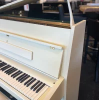 Används, Steinway & Sons, Z-114