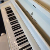 Used, Steinway & Sons, Z-114