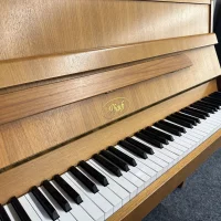 Piano Ibach, modèle 111