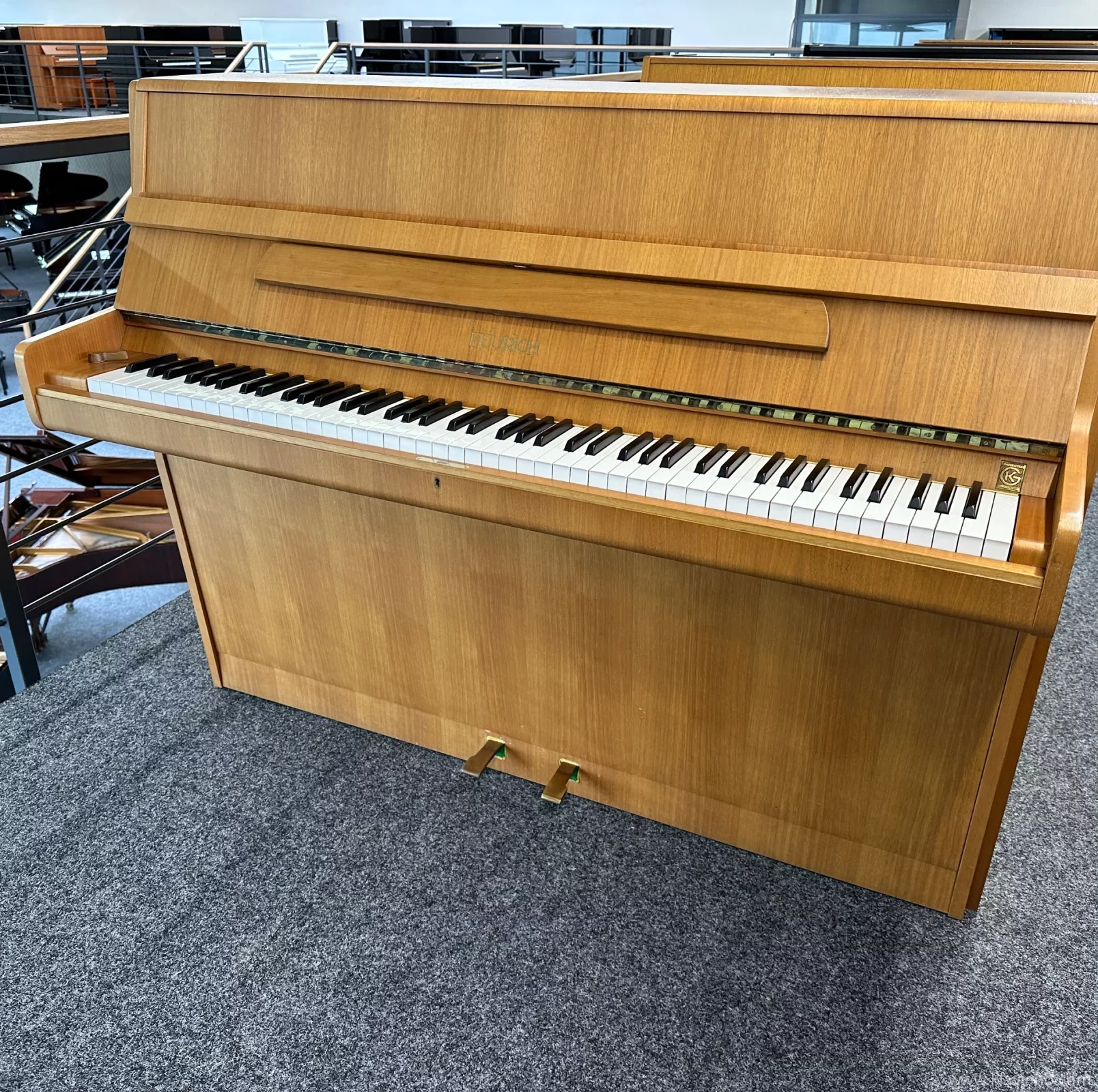 Feurich Klavier, Modell 110