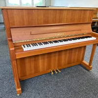 Yamaha piano, mod. P121