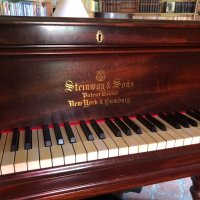 Används, Steinway & Sons, O-180