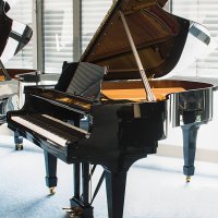 Används, Steinway & Sons, O-180