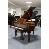 Används, Steinway & Sons, M-170