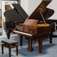 Används, Steinway & Sons, O-180