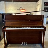 Nya, Sauter, Ragazza 122