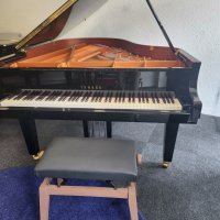 Używany, Yamaha, C3X