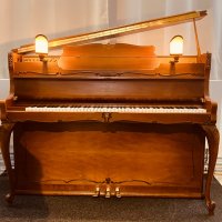 Used, Schimmel, 112 Chippendale