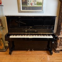 Usado, Steinway & Sons, K-132 (52)