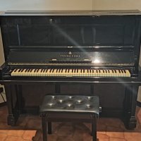 Occasion, Steinway & Sons, K-132 (52)