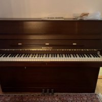 Används, W. Hoffmann, Andra