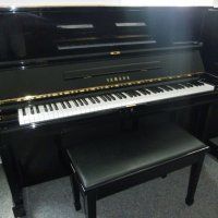 Used, Yamaha, U1