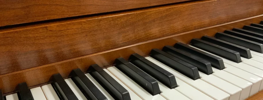 Baldwin Brand Review – Des pianos américains d’une qualité sans compromis