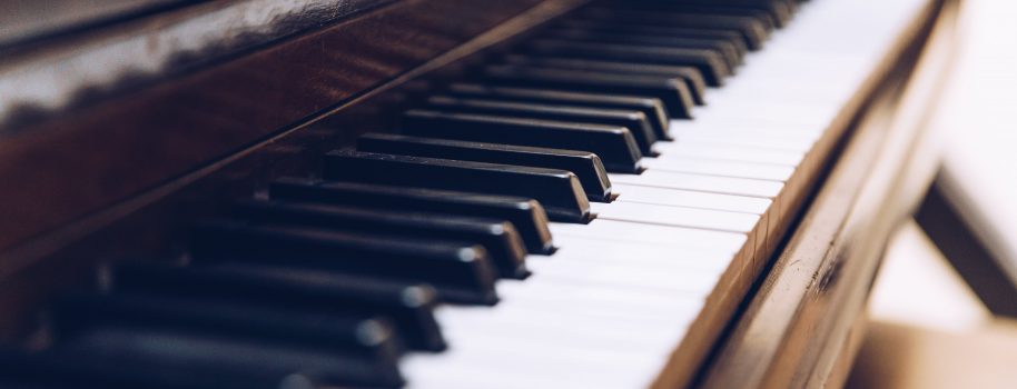 Recenzja Marki Baldwin – Amerykańskie Pianina i Fortepiany o bezkompromisowej jakości