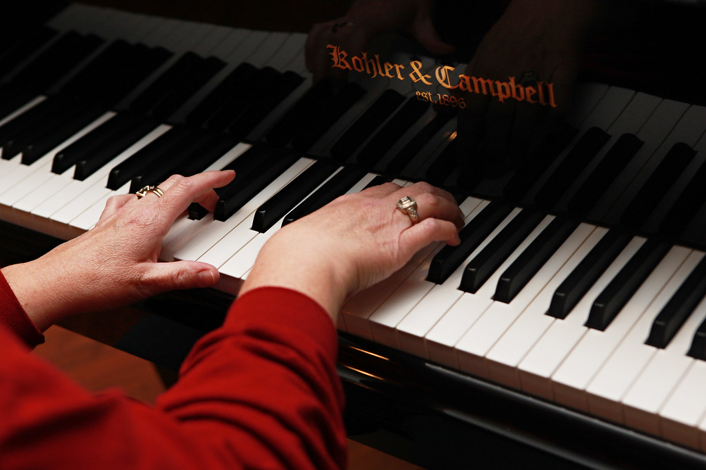 Kohler & Campbell – Klaviermodelle, Preise und Seriennummern