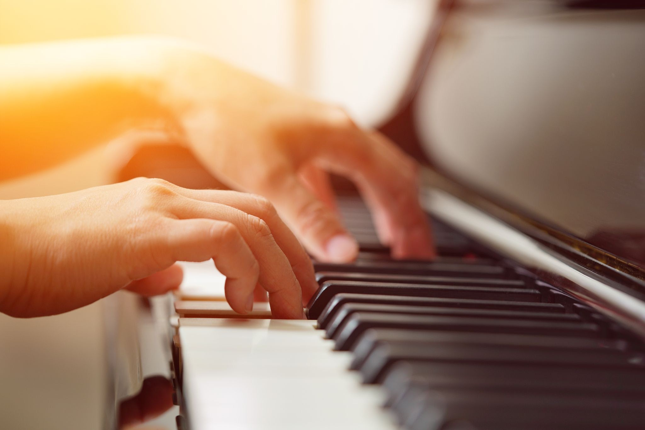 Top 4 pianos for beginners  