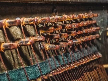 la rouille dans le piano