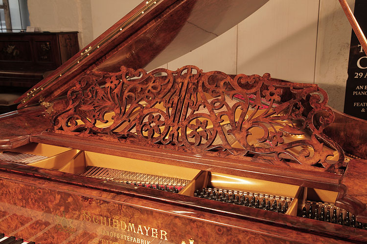 Pianoforte a coda Schiedmayer