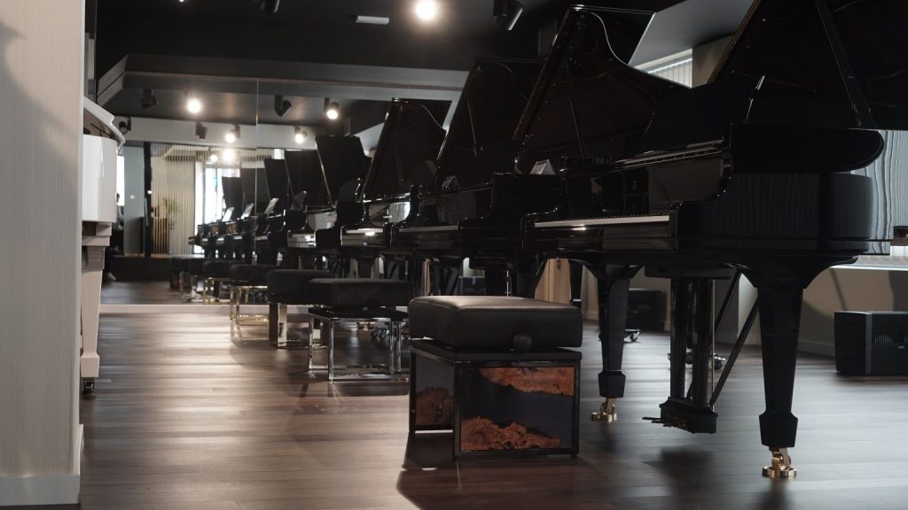 Un banc de piano original