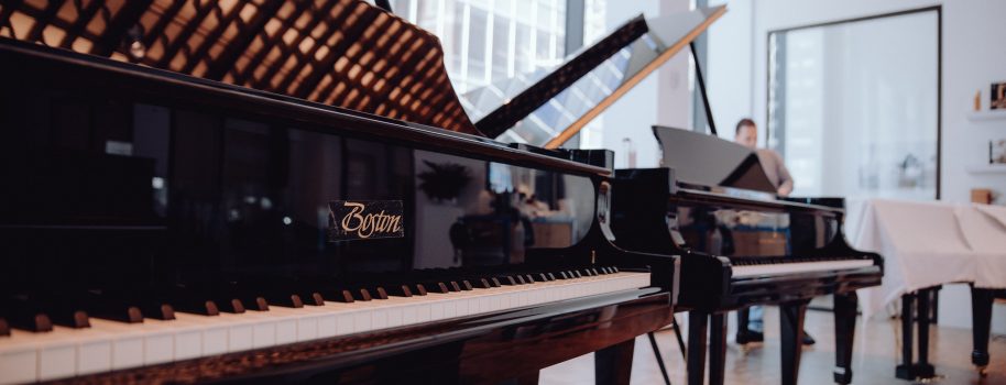Essex vs Boston: una guida all’acquisto per gli amanti del pianoforte